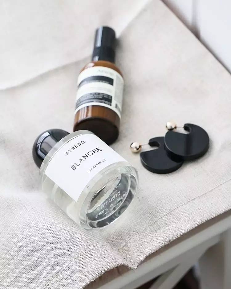 「这个香水有麝香用了会流产的！」｜拜托，别再闹这种国际笑话了好吗？