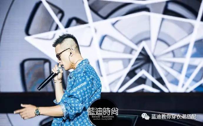 男明星白敬亭扮女装,男明星冬季穿搭白敬亭