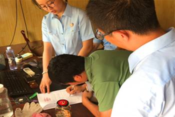 “钉子案”怎样执行：六百里闯关涉险，八千吨小麦“回家”