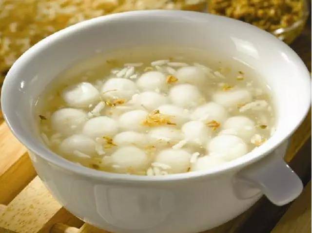 歪？别的小朋友都去吃好吃的了，你啥时候带我去啊？