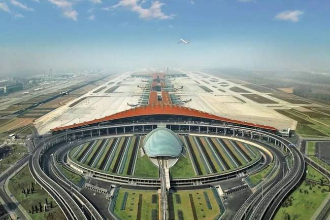 坐飞机为什么要提前2小时去机场,务必提前2小时到机场