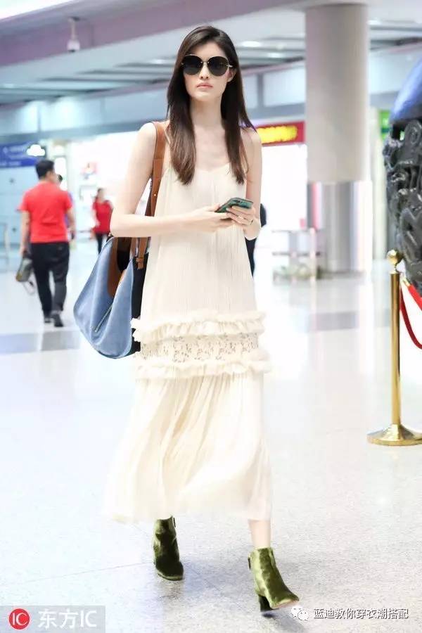 何穗私服韩火火,明星粉色礼服何穗