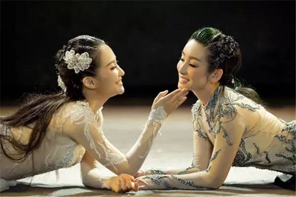 话剧艺人比明星艺人厉害,话剧艺人比影视艺人厉害