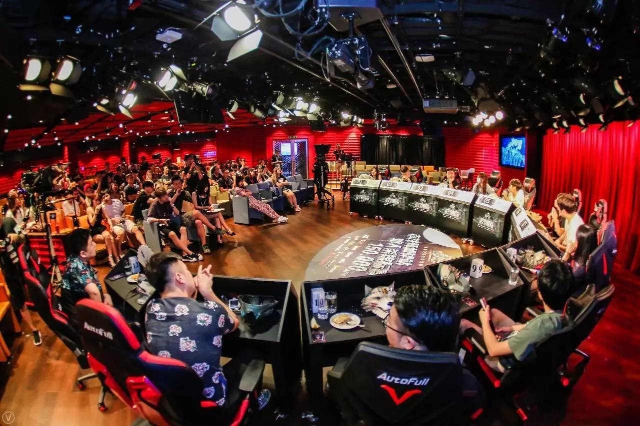 邮轮狼人杀,花5000元去电竞酒店