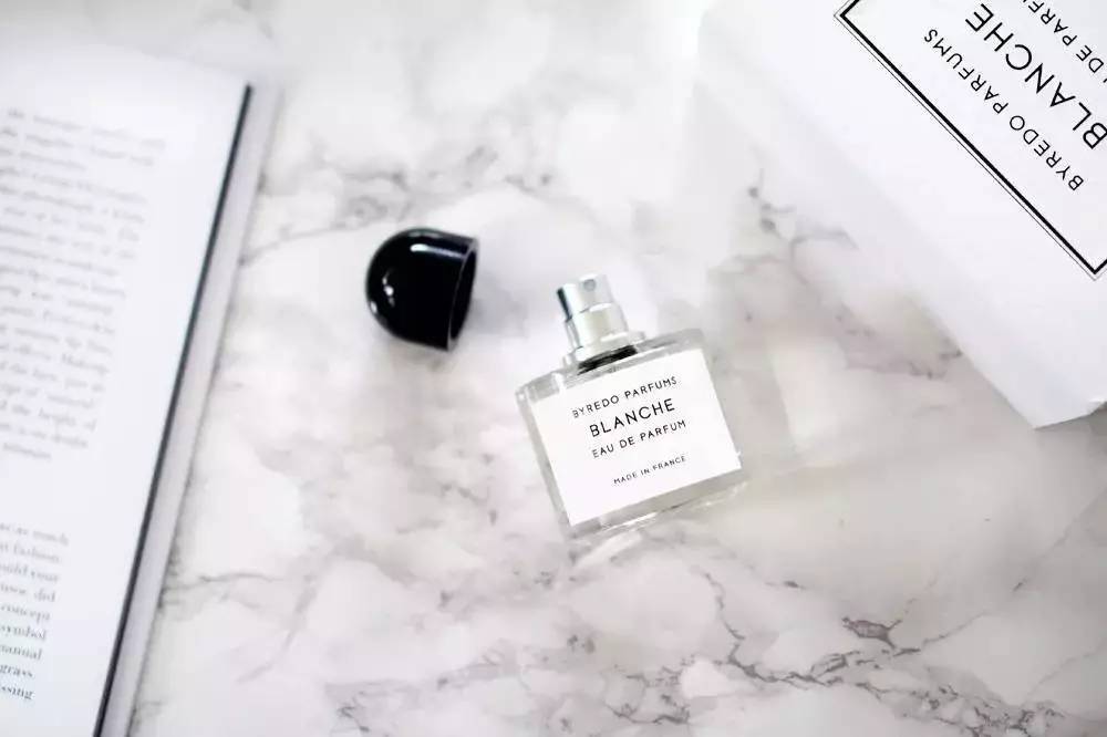 「这个香水有麝香用了会流产的！」｜拜托，别再闹这种国际笑话了好吗？