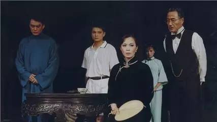 话剧艺人比明星艺人厉害,话剧艺人比影视艺人厉害