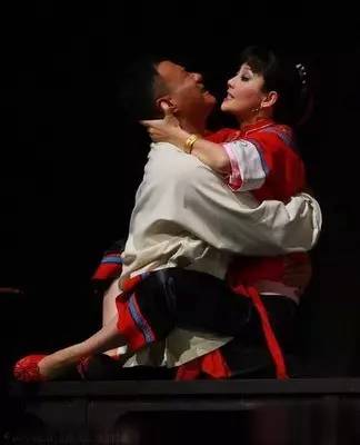 话剧艺人比明星艺人厉害,话剧艺人比影视艺人厉害