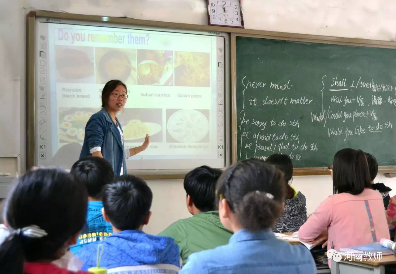 马上要开学，这所农村学校又有9位老师调进县城了……乡村学校面临的难题，有解吗？