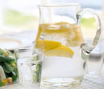 我们脸有多脏,我们的皮肤有多脏