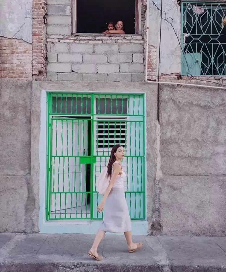 有没有好看的双肩包推荐啊,又好看又舒服的双肩包