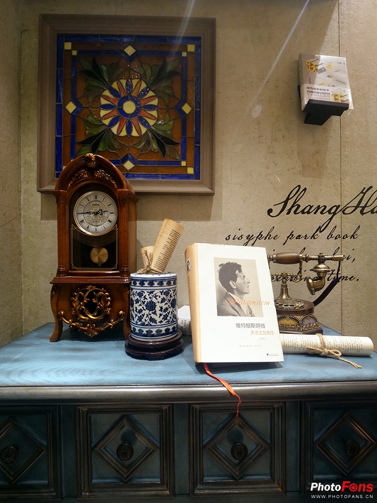 松下8-18mm二代有防抖吗,松下25mm1.7镜头测评