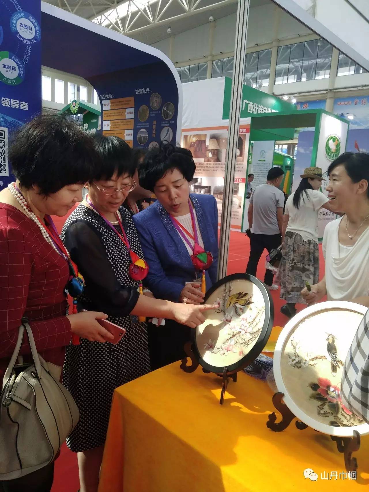 巧手编织手工制作,巧手编织七彩梦