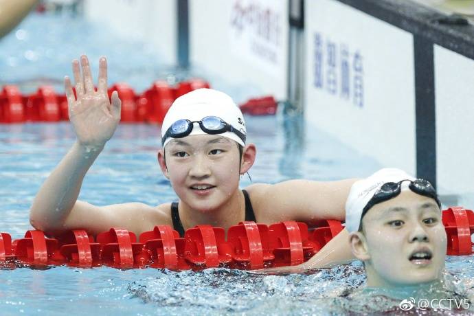 华科研一女生3年来不断受到电话短信骚扰，还被交警“找上门”，只因别人做了这件事｜武汉早班车