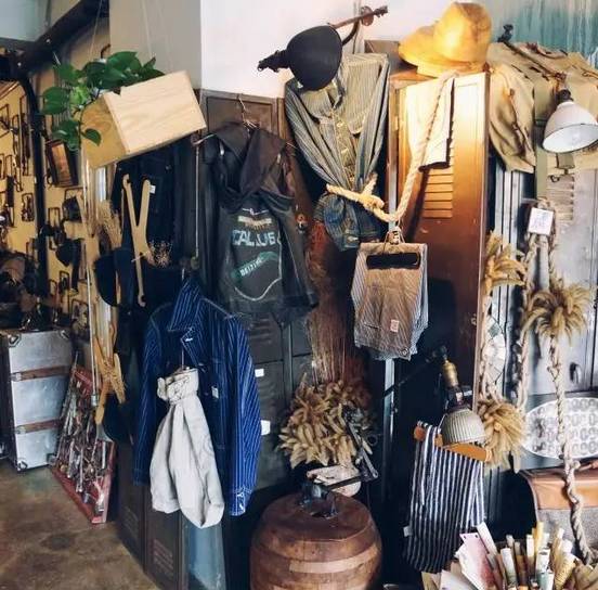 「新奇」怀揣M4卡宾枪和大量美金去底特律收购……新区这家美国工业“博物馆”很有故事