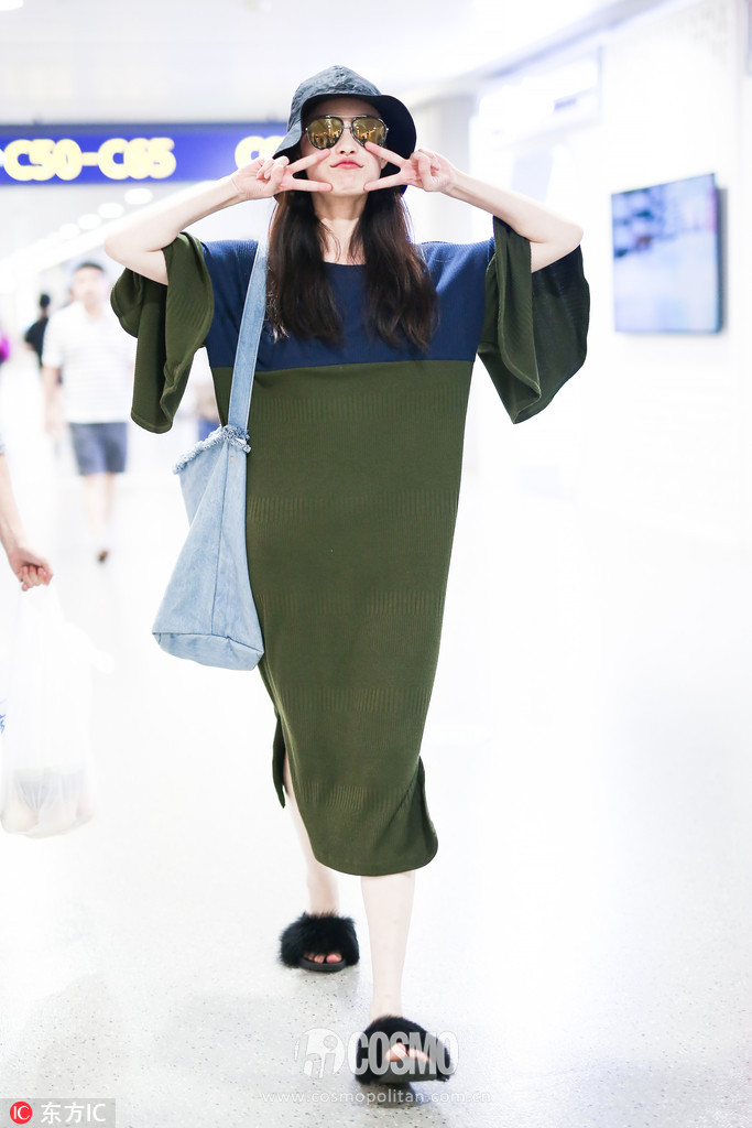 杨幂和马思纯,杨幂下半身失踪西装