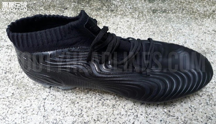 布冯穿的鞋,布冯2017球鞋