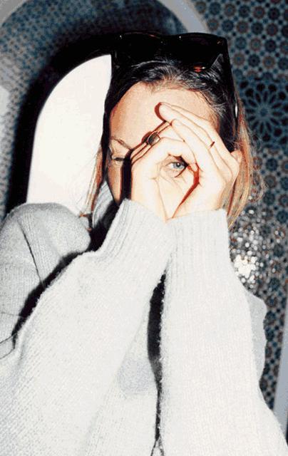 为什么每个女人都拥有一个钻戒,为什么女人都想拥有celine