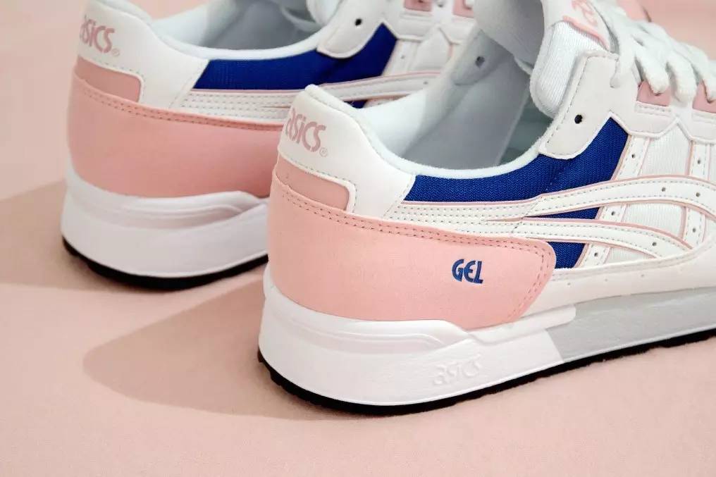 最新款sneaker,今秋最流行哪款鞋