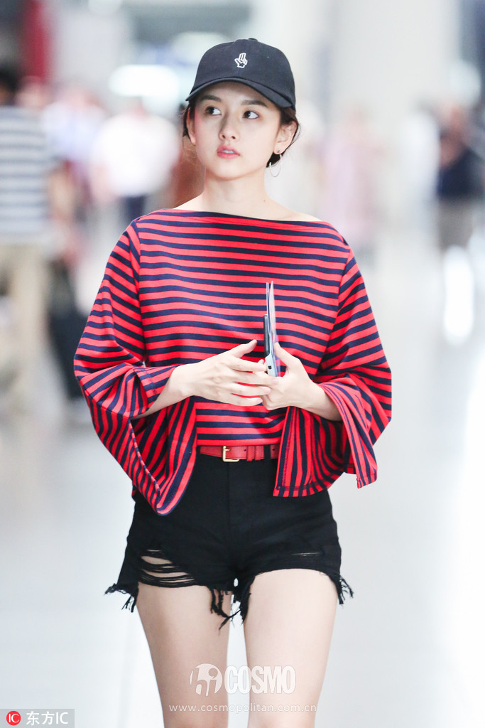 杨幂和马思纯,杨幂下半身失踪西装