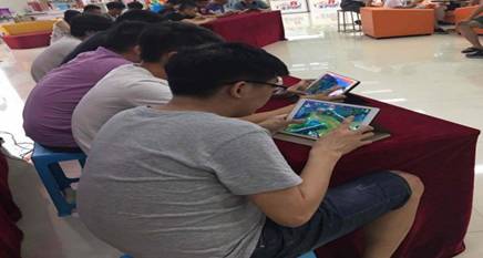 网络时延大流量不够用怎么办？憋担心！腾讯王卡+联通4G网络帮你解决！