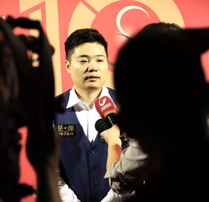 丁俊晖国内台球故事,丁俊晖缔造克鲁斯堡惨案