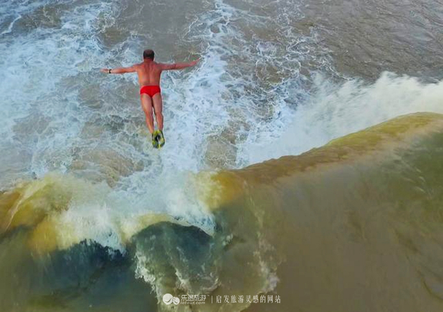 火山口探秘完整视频,镜泊湖地下森林火山口