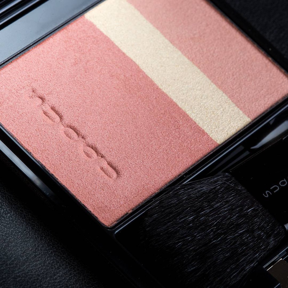 璞嗙摚鏃ヨ2019,璞嗙摚鏃ヨmomo