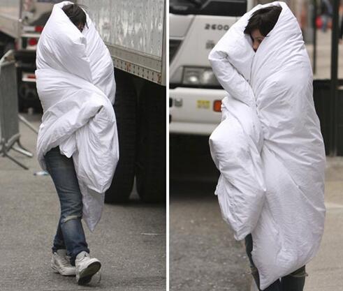 躲镜头的女星,躲镜头迪丽热巴