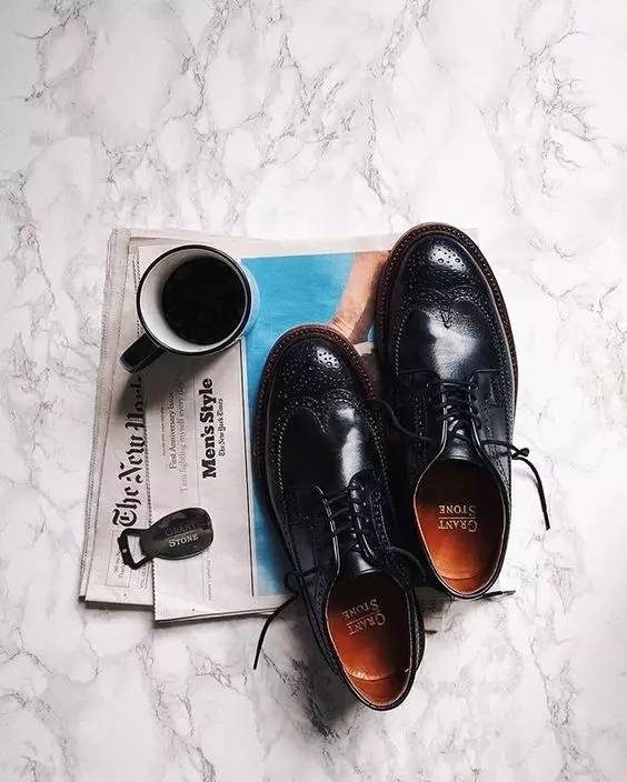 不穿运动鞋好不好,不穿运动鞋就练不好体育了吗