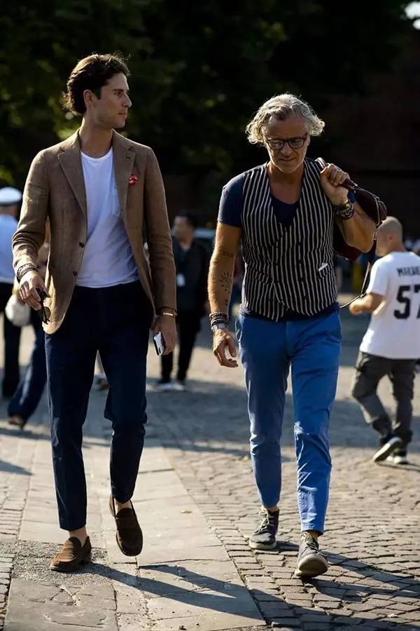 不穿运动鞋好不好,不穿运动鞋就练不好体育了吗