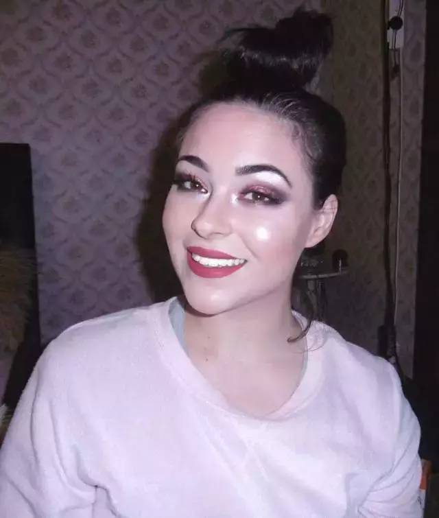 新西兰单亲妈妈6个月减重70斤，战胜忧郁症，还创立了自己的品牌