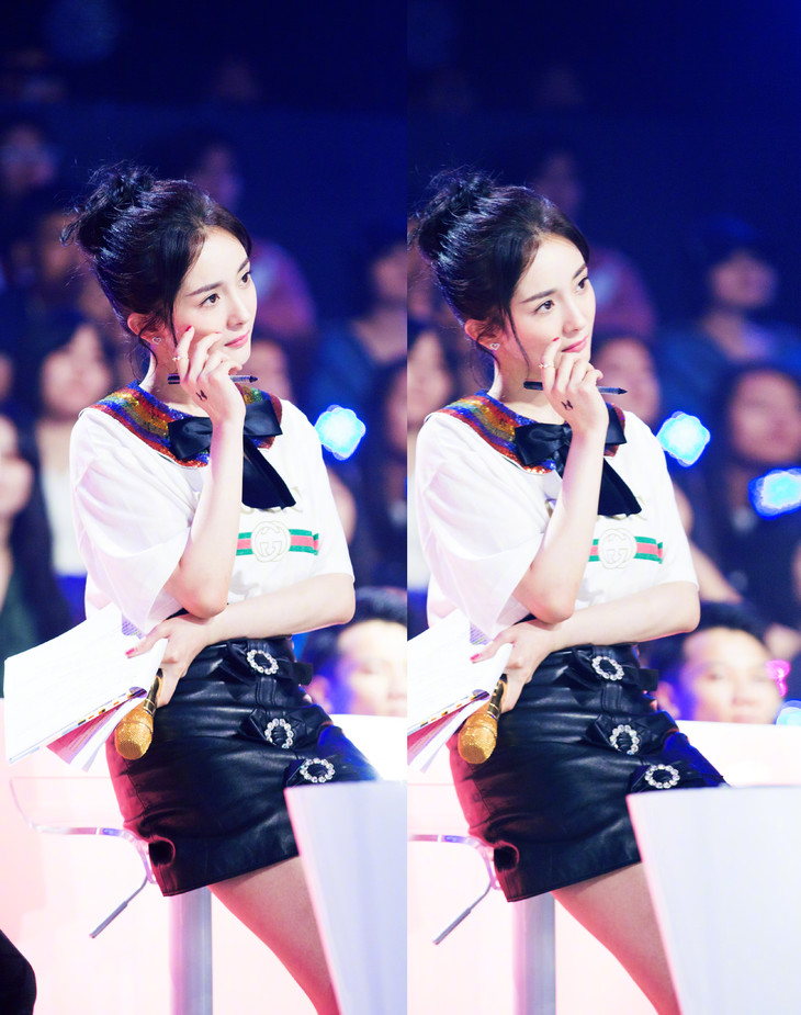 杨幂和马思纯,杨幂下半身失踪西装