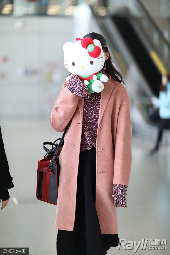 躲镜头的女星,躲镜头迪丽热巴