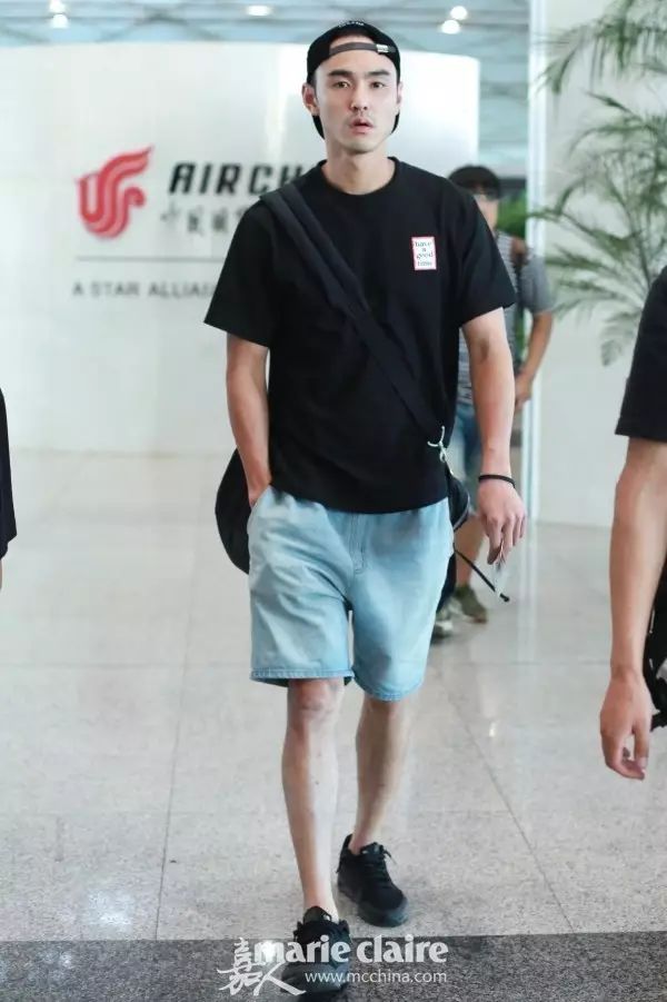 杨幂同款小丑长t恤,杨幂同款t恤阿迪达斯