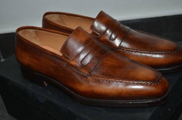 皮鞋皮革护理教程,真皮皮鞋一次性处理200元