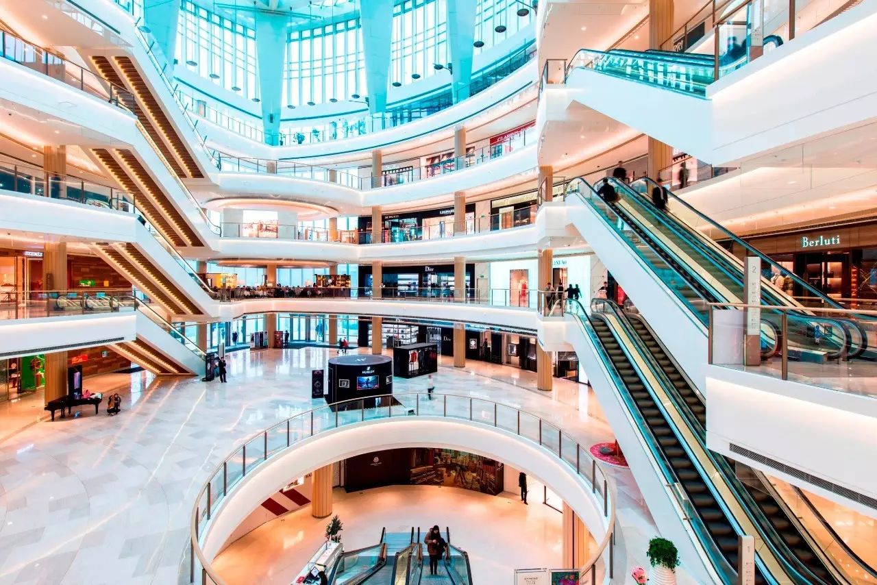 顶级豪车沉浸式体验,顶级的奢华享受