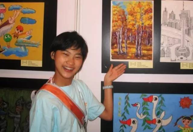 成都市少儿公益画,公益助残的小孩