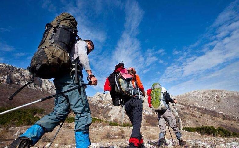徒步小腿疼是怎么回事,徒步完小腿疼咋办