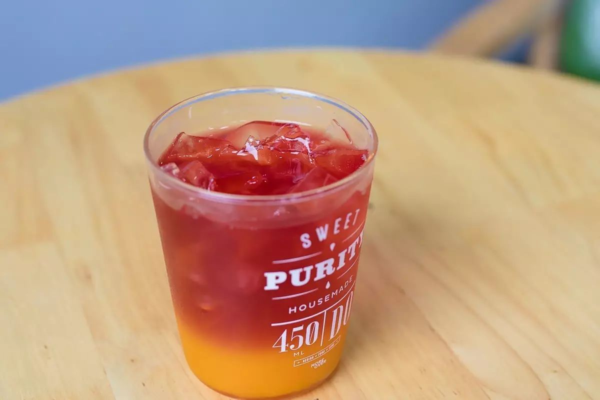 城西悄悄开了一家脑洞大开的烘焙店，辣味千层，魔方蛋糕，桃胶枸杞月饼……不输哈利·波特的糖果屋啊