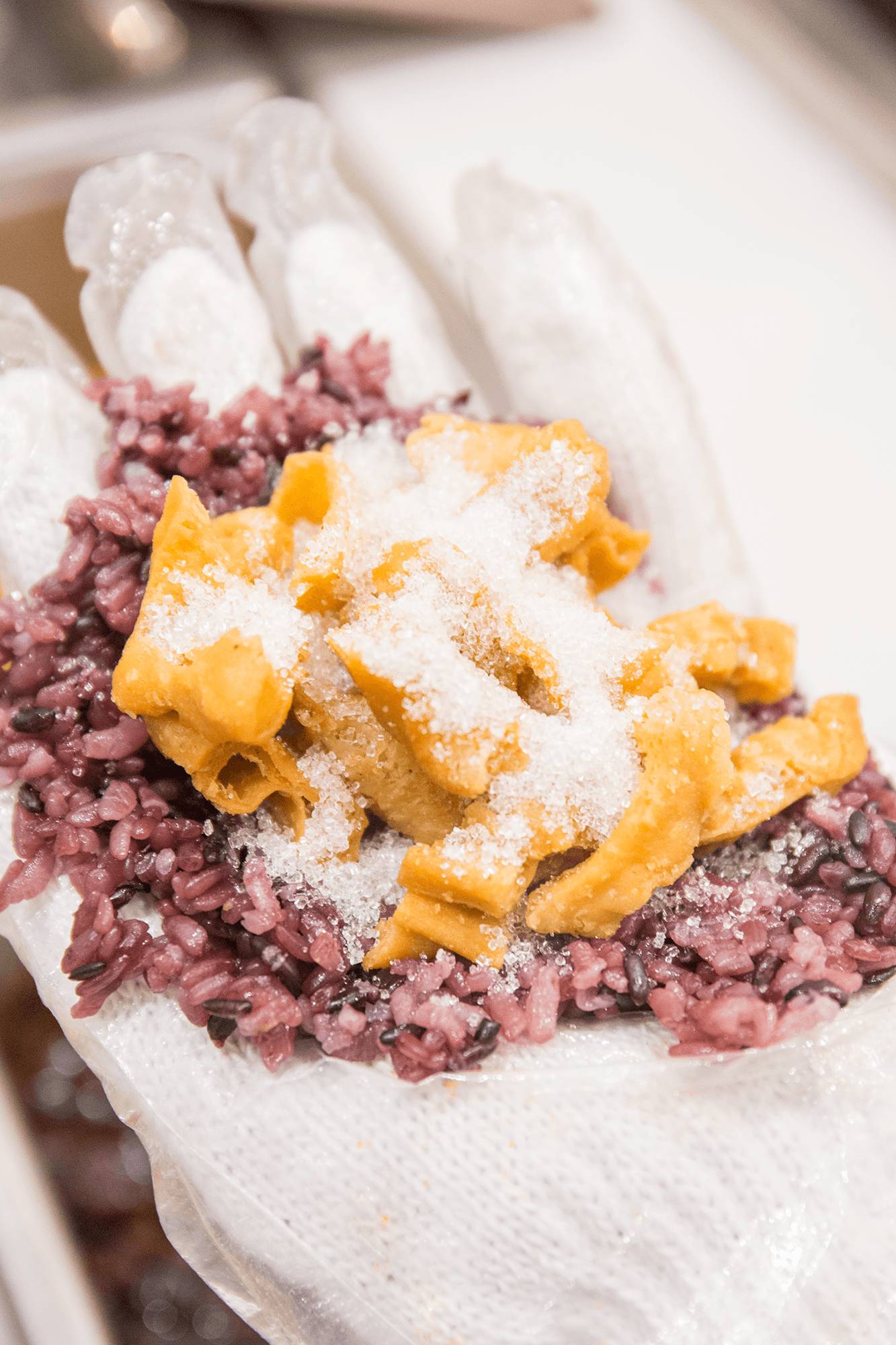 还吃啥子小面！称霸魔都25年的网红饭团杀来重庆，7块钱就能胀翻！