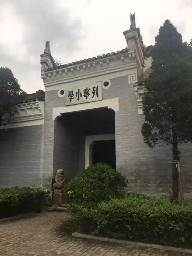 红色传奇诵读美篇,红色传奇诗