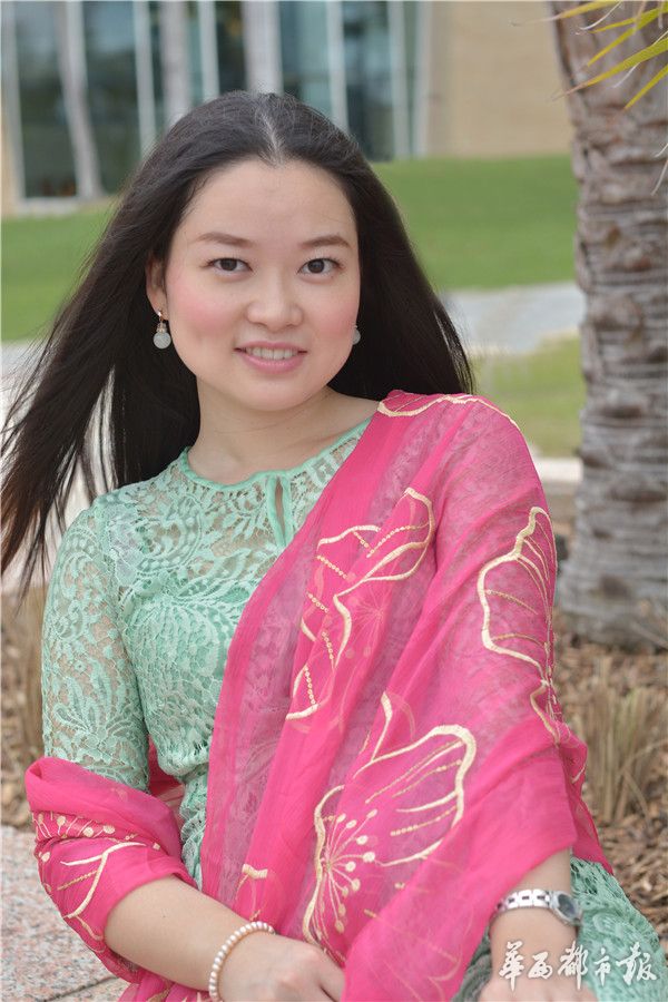 体现师爱弘扬师德,弘扬师德以爱育人