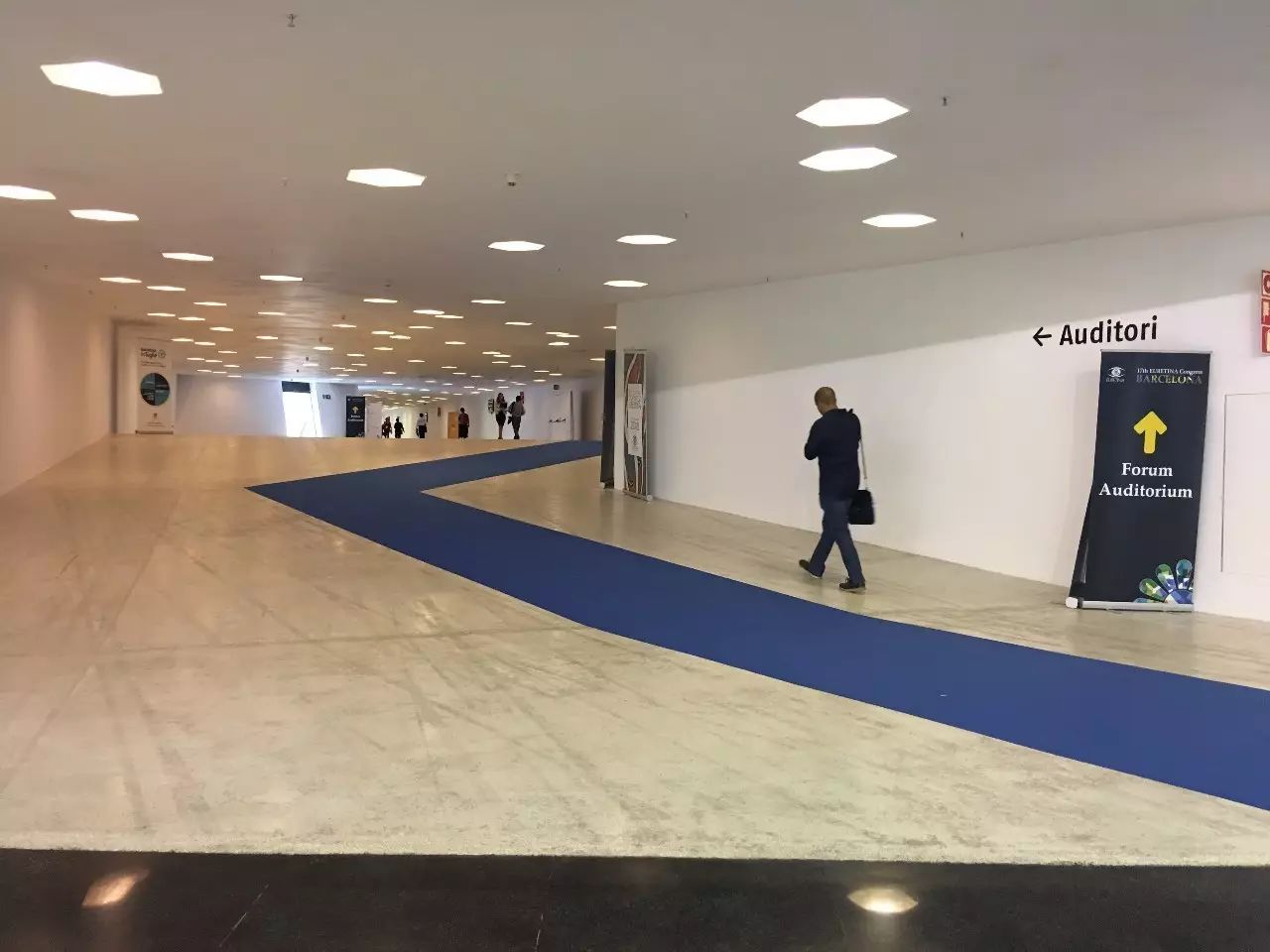 慢性中浆：你选PDT还是微脉冲激光？