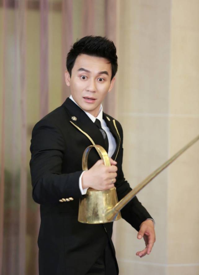 范冰冰挑战者联盟冰块,范冰冰挑战者联盟足疗