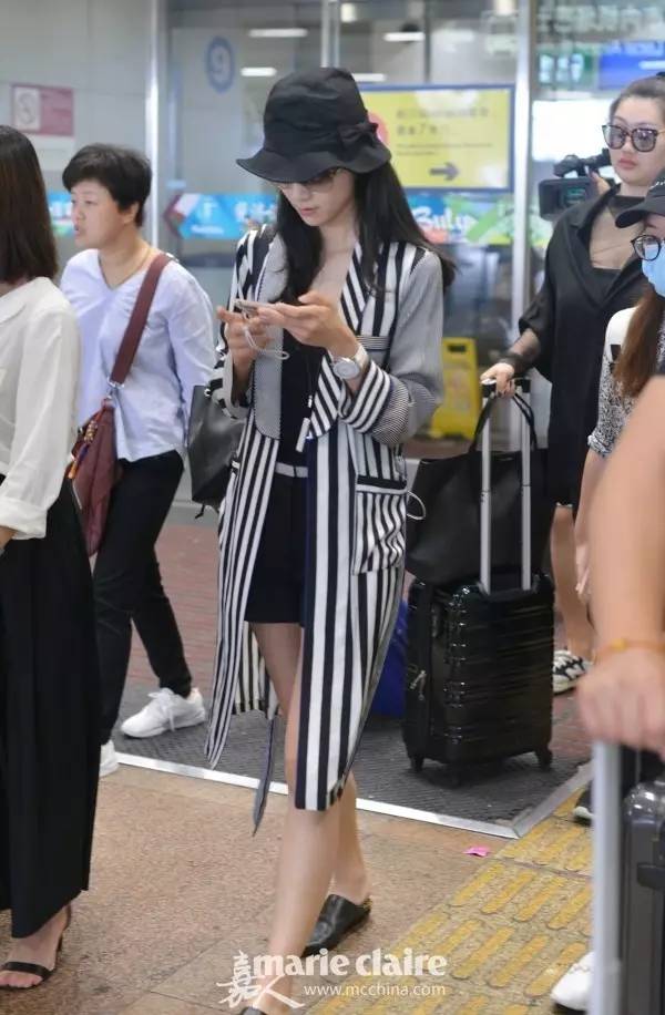 鎹㈠涓嶇敤鎷呭績,鎹㈠涓嶇敤鎷呭績琛ｆ湇娌″湴鏂规斁