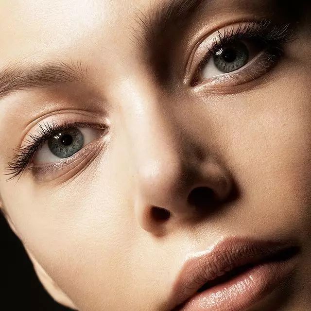 rihanna彩妆,rihanna彩妆产品