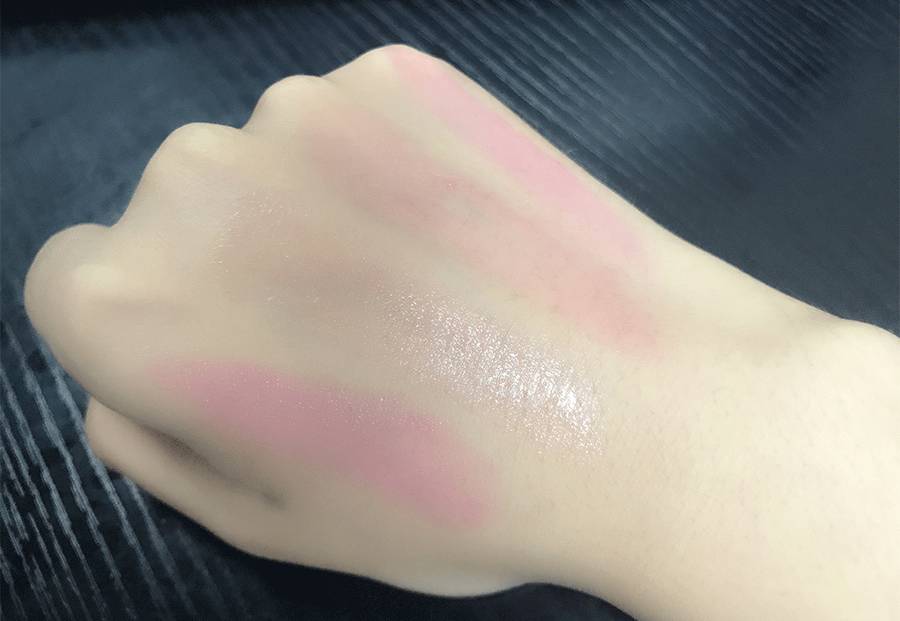 秋季润唇变色唇膏哪款最好用,推荐款滋润又防晒的润唇膏