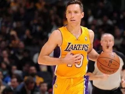 浓眉和乔丹,乔丹浓眉