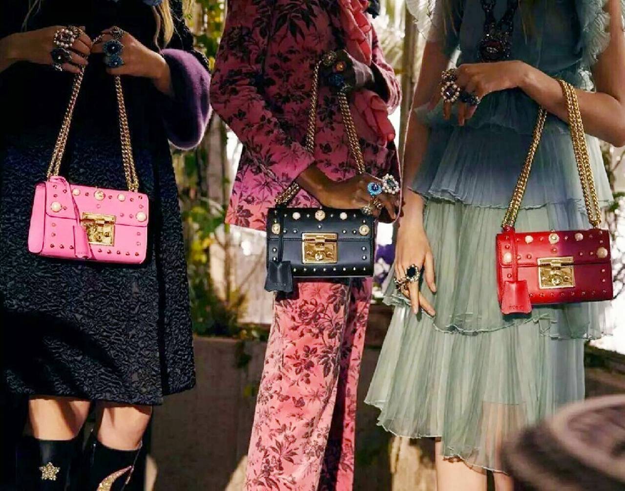 杨幂周冬雨时尚任性穿,杨幂周冬雨t恤