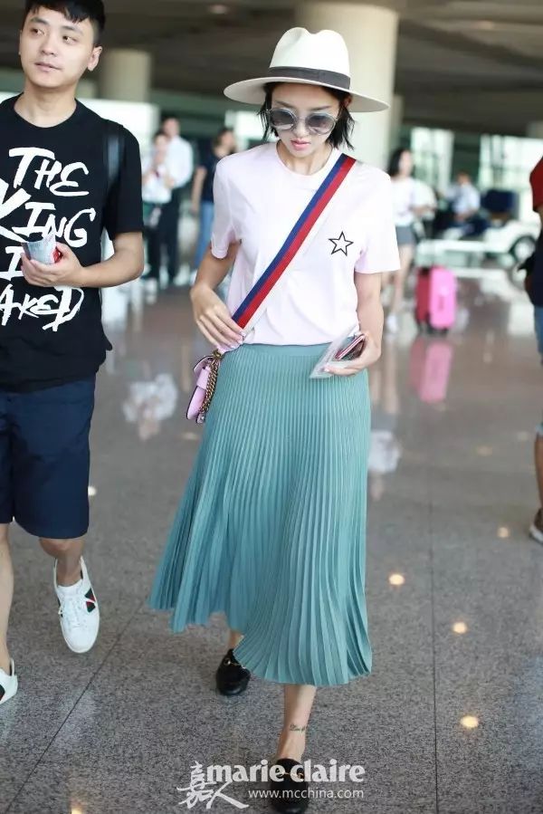 杨幂同款小丑长t恤,杨幂同款t恤阿迪达斯